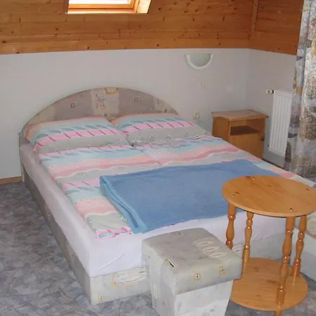 Kovacs Vendeghaz Couette-café Vonyarcvashegy